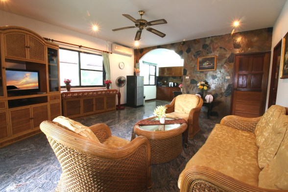 adventurer livingroom kitchen adventurer livingroom kitchen