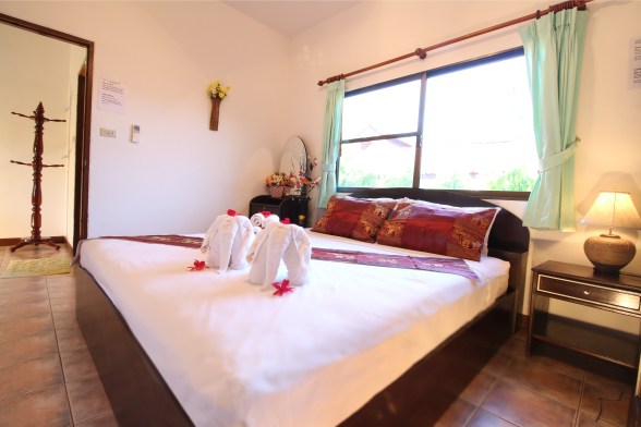 explorer view from corner explorer view from corner