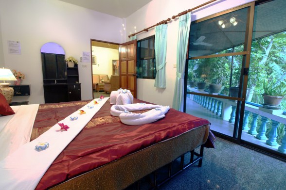 residence bedroom 1 residence bedroom 1