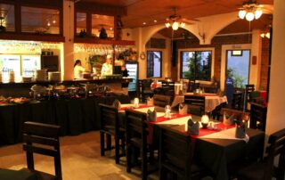 restaurant_w_chef_760x495_l